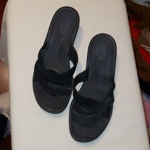 Sketchers sandals